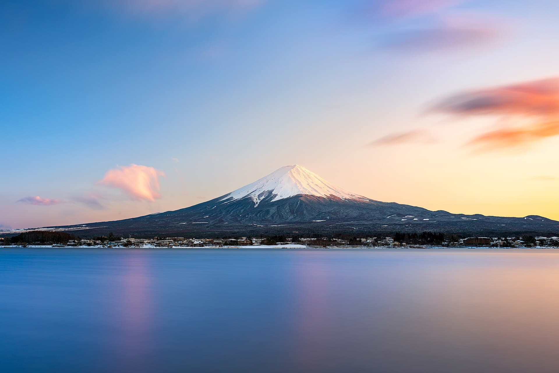 富士山5线滑雪草莓采摘一日游